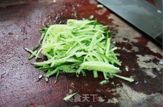 酱拌凉粉的做法步骤：7
