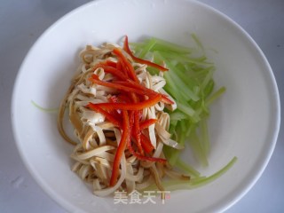 凉拌干丝的做法步骤：6