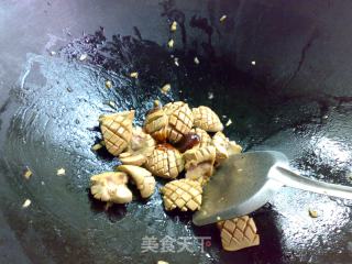 爆炒双花的做法步骤：6