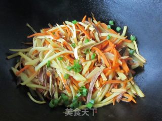 素炒土豆丝的做法步骤：11
