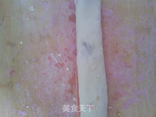 那可人的颜色不见了——染色馒头的做法步骤：17