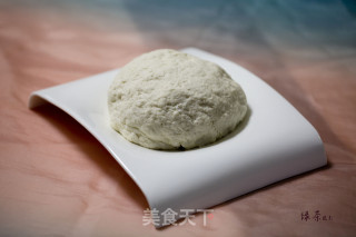 葱油饼的做法步骤：1