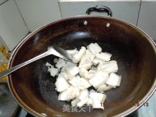 青椒莲白回锅肉的做法步骤：6