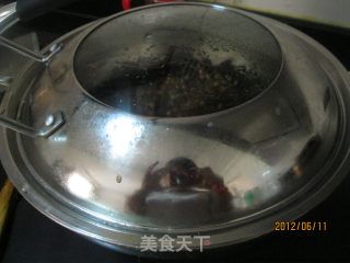 下饭菜---黄豆焖鱼干的做法步骤：6
