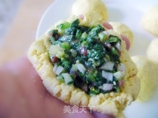 【怡汝私房百变主食】粗粮细作更健康---杂粮小白菜贴饼子的做法步骤：14