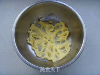 小南瓜饼干的做法步骤：2