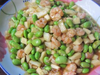 虾仁茭白炒毛豆的做法步骤：12