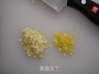 秘制糖醋排骨的做法步骤：2