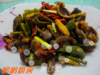 蒜香炒鸡胗！的做法步骤：7