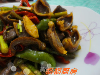 蒜香炒鸡胗！的做法步骤：8