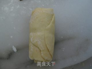 一口一个的黄色玫瑰花小馒头（做法超级详细哦！）的做法步骤：7
