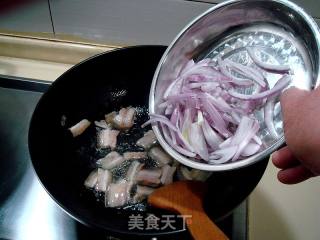 青豆泡菜炒饭的做法步骤：1