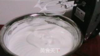 十寸鲜奶水果蛋糕的做法步骤：2
