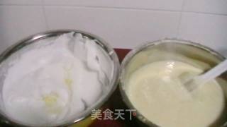 十寸鲜奶水果蛋糕的做法步骤：4