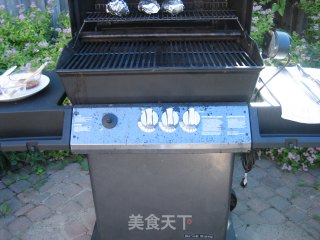 家庭版——美式BBQ烧烤猪排的做法步骤：9