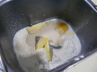 芝麻早餐包的做法步骤：1