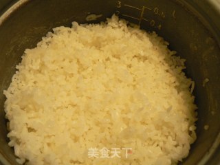 香辣鱿鱼寿司和可爱饭团的做法步骤：2