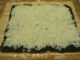 香辣鱿鱼寿司和可爱饭团的做法步骤：11