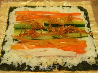 香辣鱿鱼寿司和可爱饭团的做法步骤：16