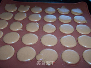 小熊马卡龙的做法步骤：7