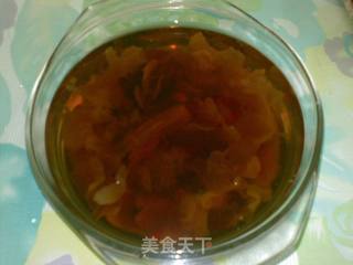 冰糖红枣枸杞银耳粥的做法步骤：3