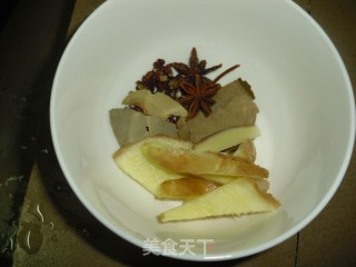 啤酒鸭的做法步骤：1