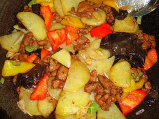 过油肉土豆片的做法步骤：15