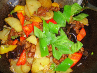 过油肉土豆片的做法步骤：16