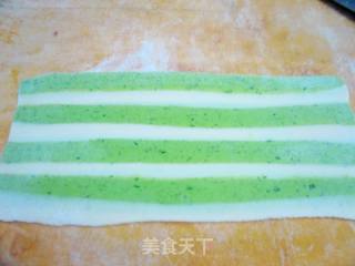 双色元宝馄饨的做法步骤：6