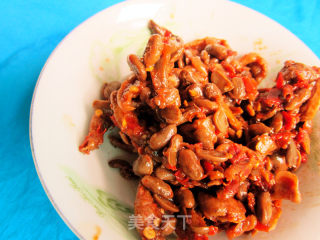 蒸东坡肉皮---简单好吃下饭菜的做法步骤：2