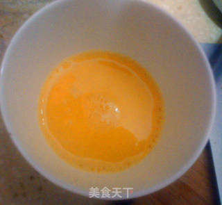 番茄煎蛋面的做法步骤：2