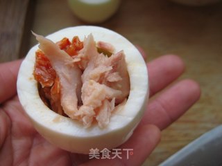 超营养早餐—韩式金枪鱼镶蛋盅的做法步骤：4