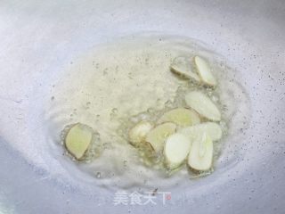 【干煸手撕包菜】的做法步骤：3