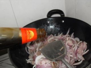 洋葱炒牛肉的做法步骤：7