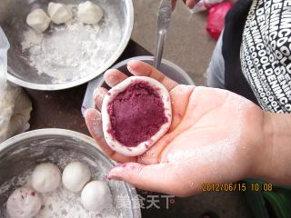 黑芝麻紫薯球的做法步骤：3