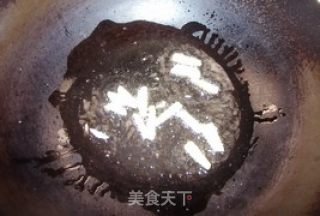 糖醋带鱼的做法步骤：4