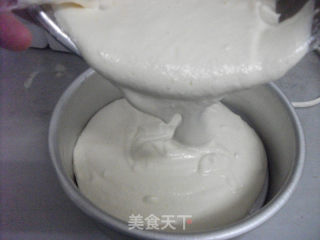 戚风蛋糕（用料简单，超级膨松）的做法步骤：10