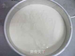 戚风蛋糕（用料简单，超级膨松）的做法步骤：11