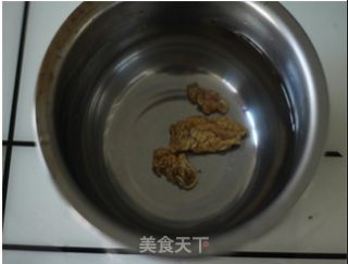 简约不简单，给妈妈的爱——木瓜炖雪蛤的做法步骤：1