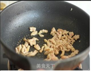 舌尖上的家乡(野菜篇）——猴腿菜炒肉丝（附肉丝滑嫩秘诀）的做法步骤：4
