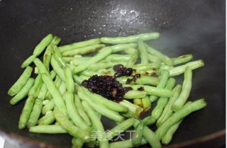 干煸四季豆的做法步骤：6