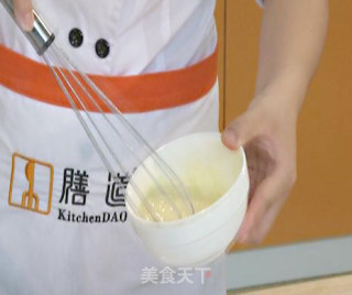 蒜香糖醋里脊的做法步骤：3