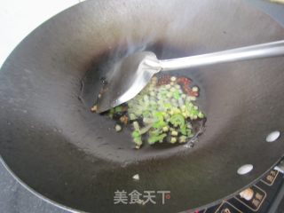 芹菜炒土豆丝的做法步骤：4