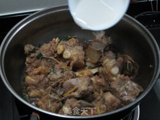 姜味酱骨的做法步骤：8