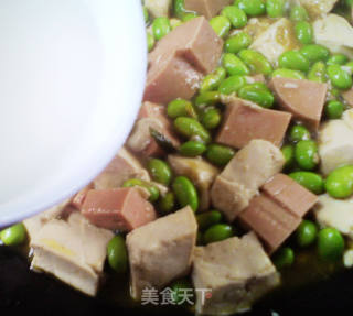毛豆仁烧豆腐的做法步骤：7