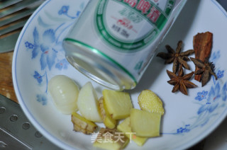 啤酒烧排骨的做法步骤：3