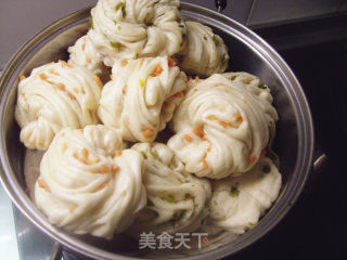 葱香火腿双味花卷的做法步骤：16