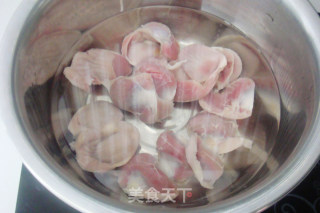 【夏季下饭小菜】麻辣拌鸡胗的做法步骤：1