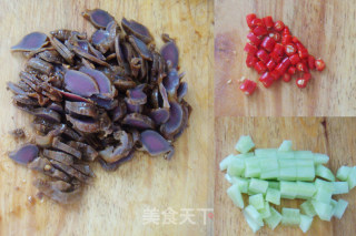 【夏季下饭小菜】麻辣拌鸡胗的做法步骤：4