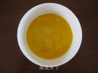 胡萝卜腐竹炒鸡蛋的做法步骤：3